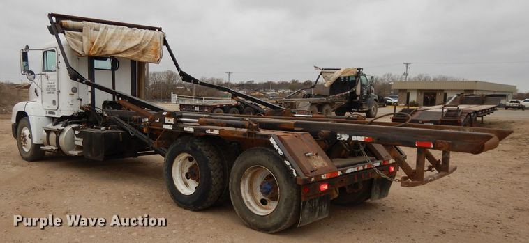 image for item DI8008 1993 Freightliner FLD  roll-off container truck