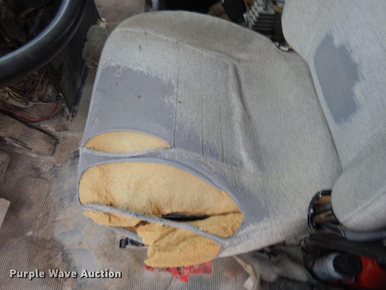 image for item DI8008 1993 Freightliner FLD  roll-off container truck