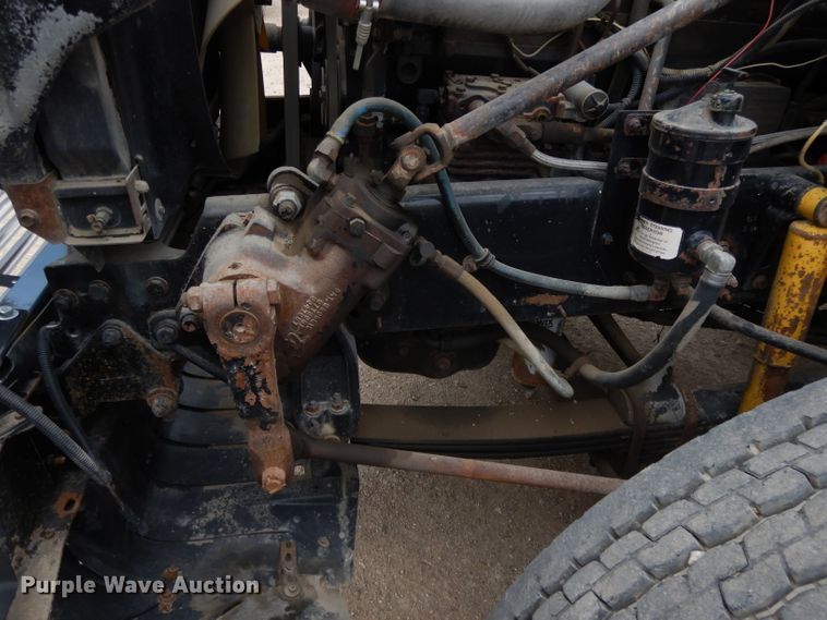 image for item DI8008 1993 Freightliner FLD  roll-off container truck