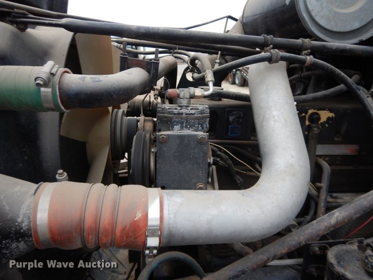 image for item DI8008 1993 Freightliner FLD  roll-off container truck