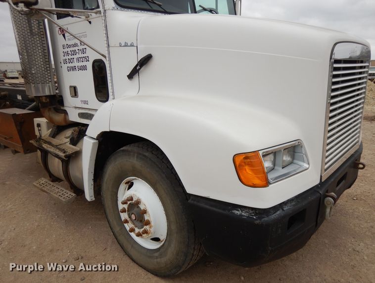 image for item DI8008 1993 Freightliner FLD  roll-off container truck