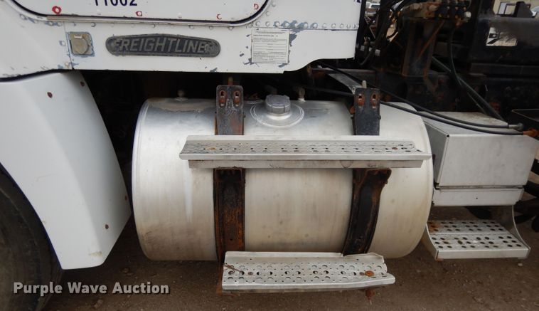 image for item DI8008 1993 Freightliner FLD  roll-off container truck