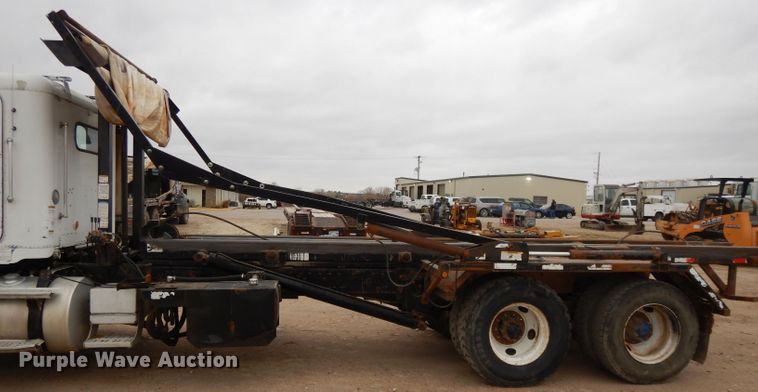 image for item DI8008 1993 Freightliner FLD  roll-off container truck