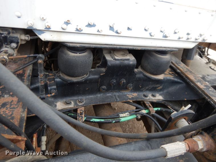 image for item DI8008 1993 Freightliner FLD  roll-off container truck