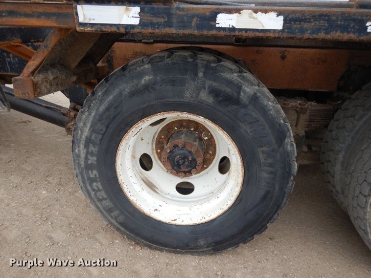 image for item DI8008 1993 Freightliner FLD  roll-off container truck