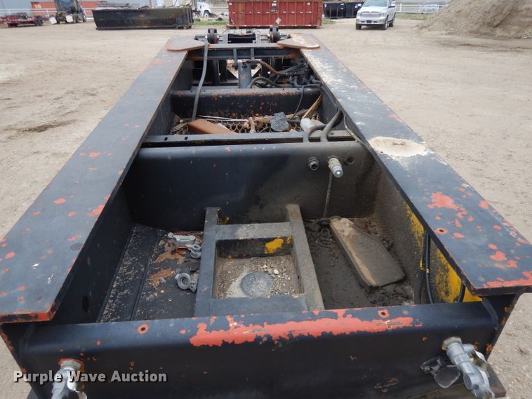 image for item DI8009 1992 Etnyre lowboy equipment trailer