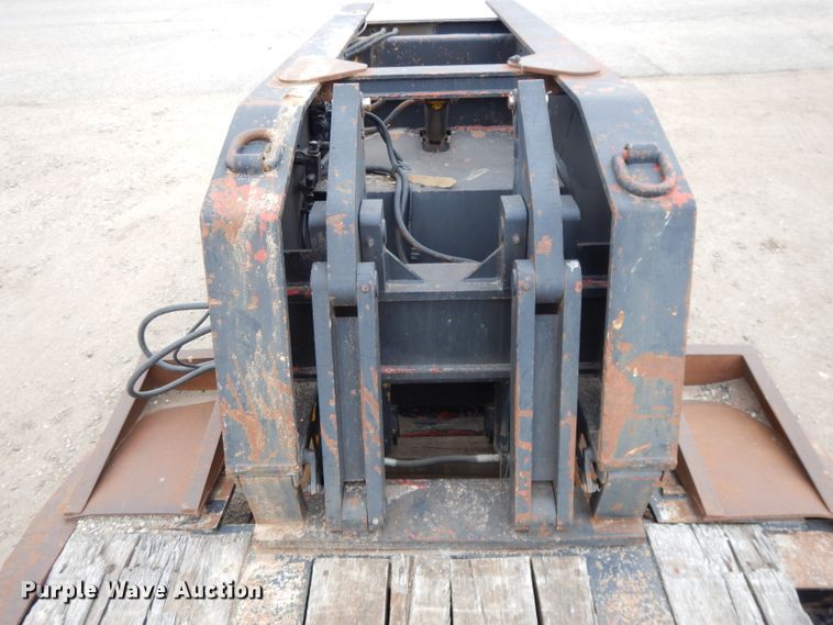 image for item DI8009 1992 Etnyre lowboy equipment trailer