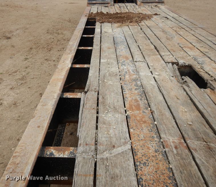 image for item DI8009 1992 Etnyre lowboy equipment trailer