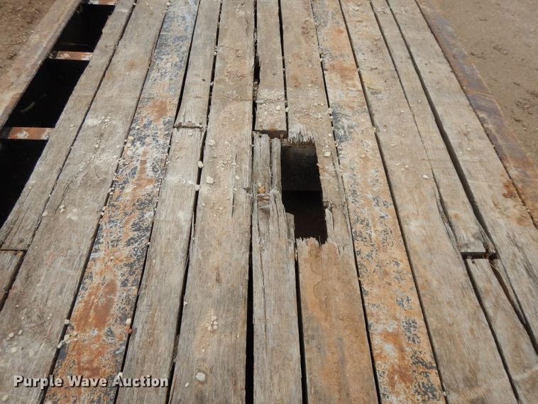 image for item DI8009 1992 Etnyre lowboy equipment trailer