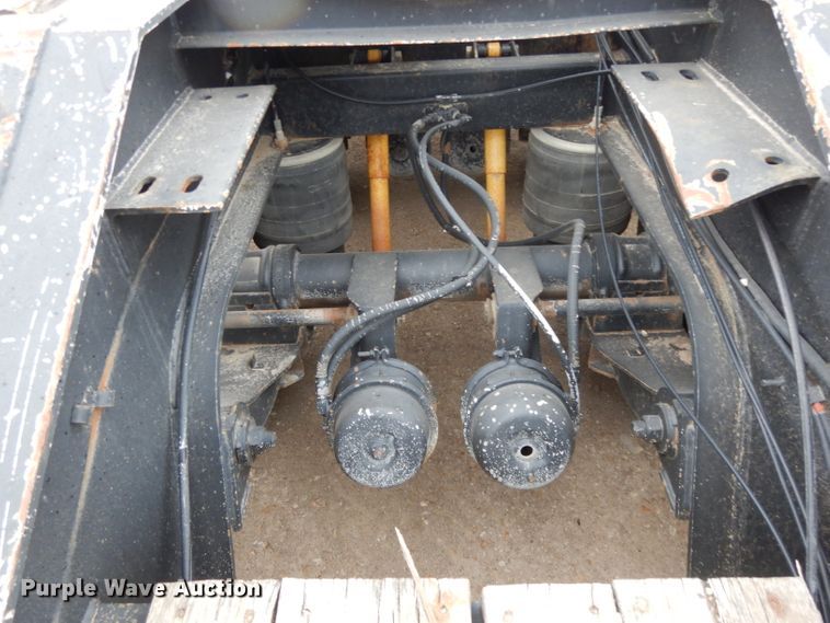 image for item DI8009 1992 Etnyre lowboy equipment trailer