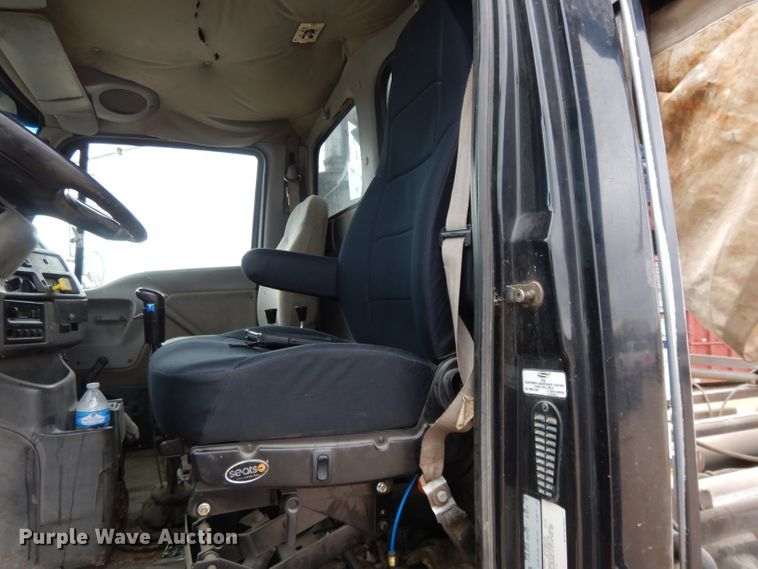 image for item DI8010 1999 Sterling Acterra  roll-off container truck