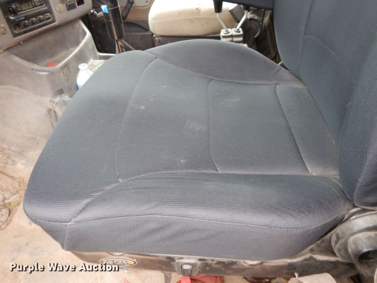 image for item DI8010 1999 Sterling Acterra  roll-off container truck