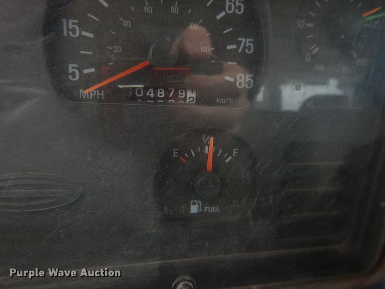 image for item DI8010 1999 Sterling Acterra  roll-off container truck