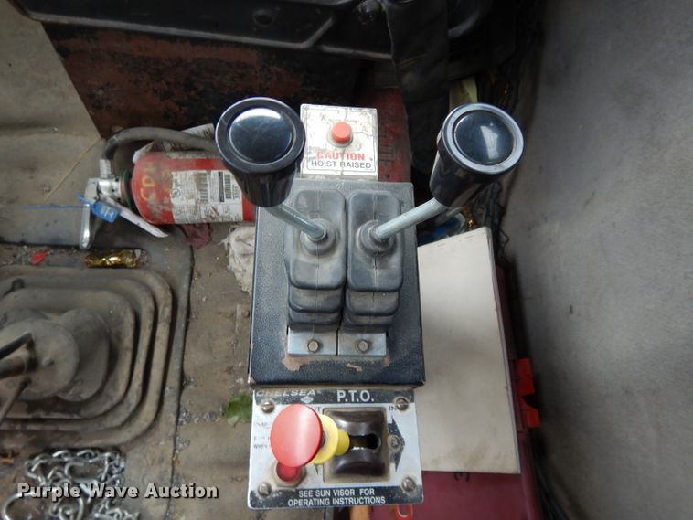 image for item DI8010 1999 Sterling Acterra  roll-off container truck