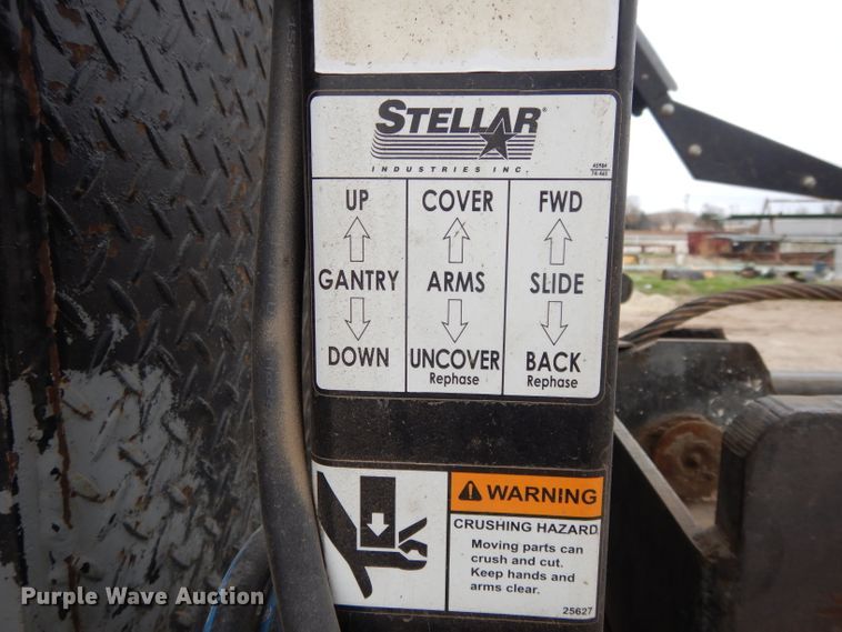 image for item DI8010 1999 Sterling Acterra  roll-off container truck