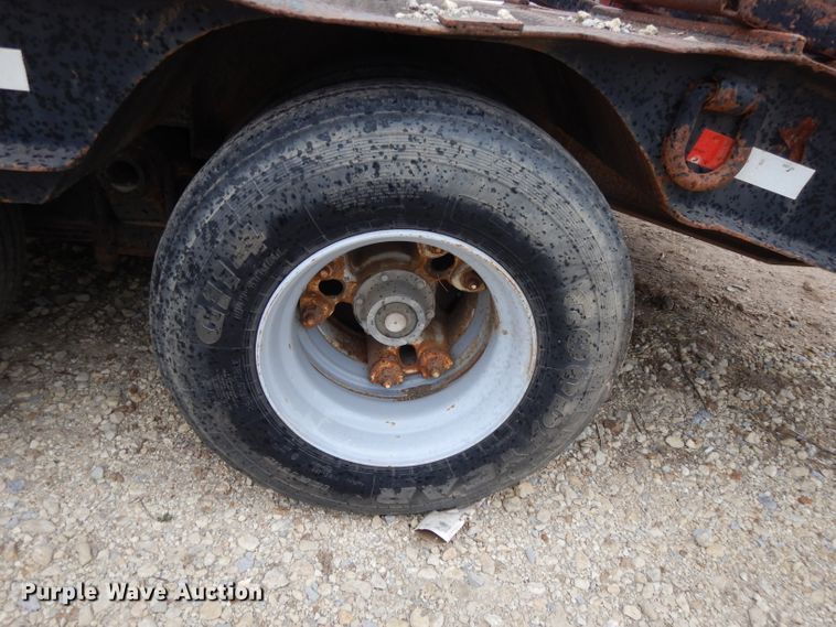 image for item DI8011 1977 Reid equipment trailer