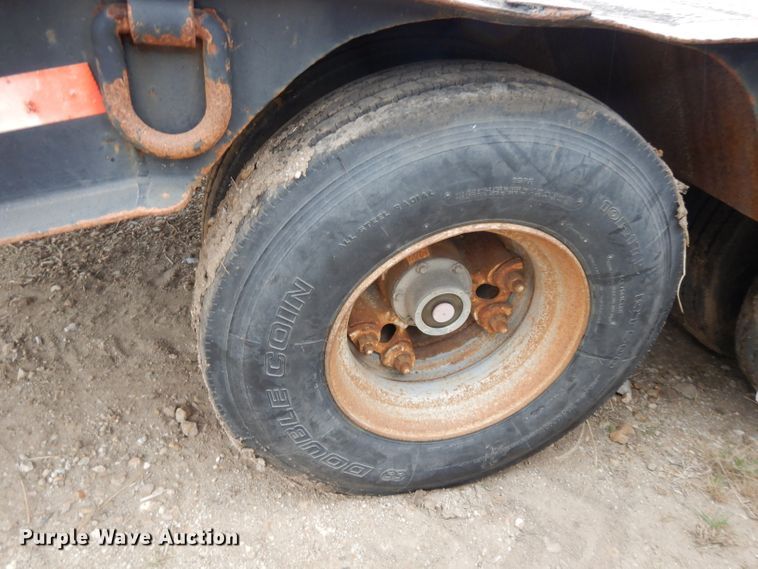 image for item DI8011 1977 Reid equipment trailer