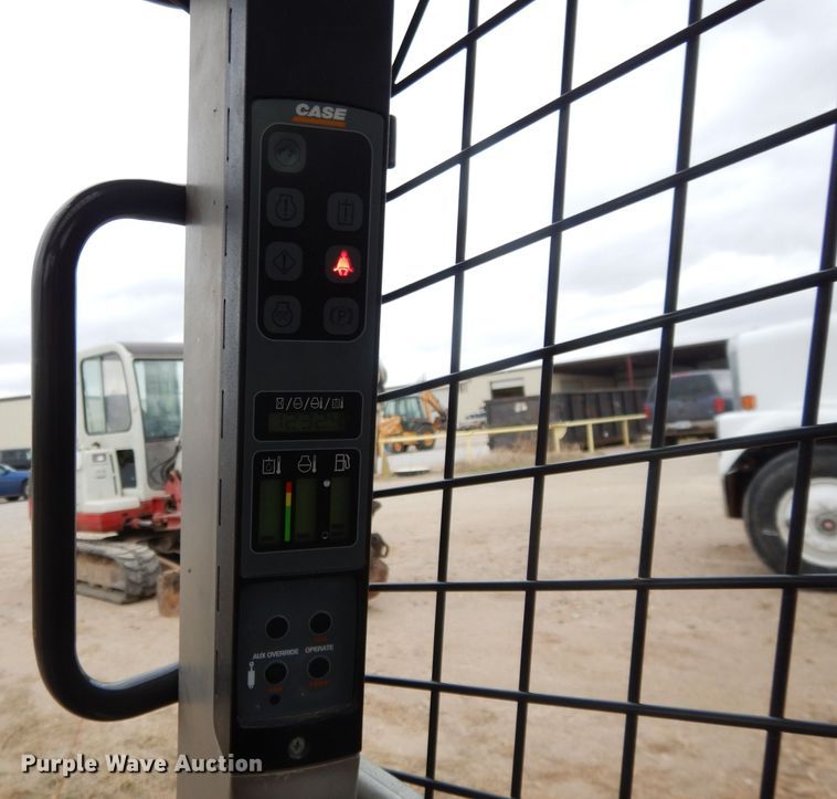 image for item DI8015 Case SR160  skid steer loader