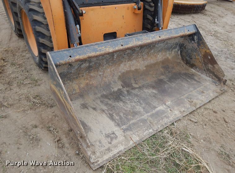 image for item DI8015 Case SR160  skid steer loader