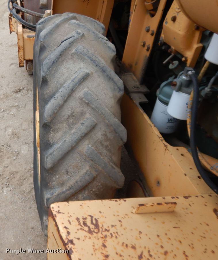 image for item DI8016 Dynapac CA15PD  vibratory single drum roller