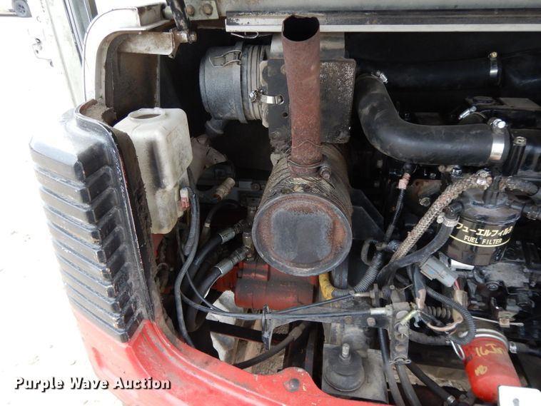 image for item DI8019 2004 Takeuchi TB135  mini excavator