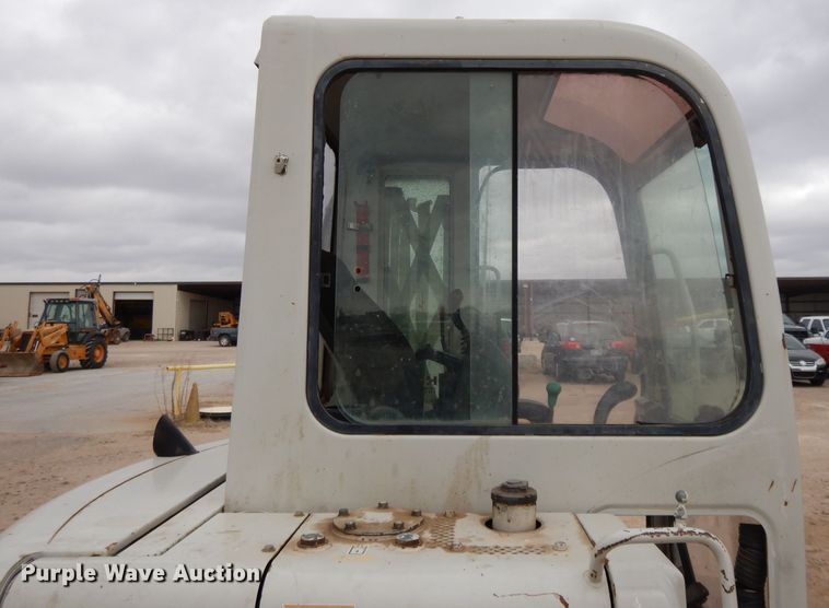 image for item DI8019 2004 Takeuchi TB135  mini excavator