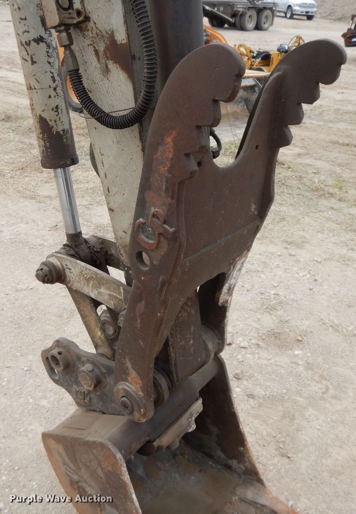 image for item DI8019 2004 Takeuchi TB135  mini excavator