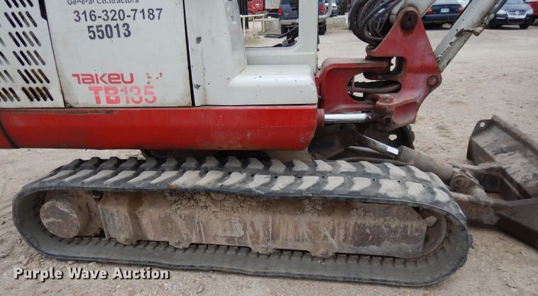 image for item DI8019 2004 Takeuchi TB135  mini excavator