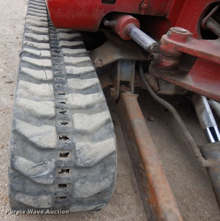 image for item DI8019 2004 Takeuchi TB135  mini excavator