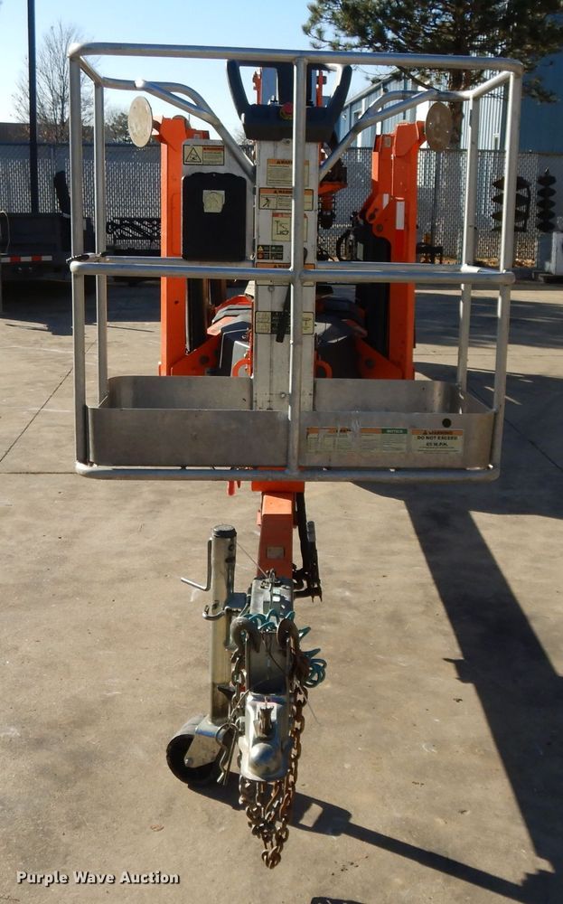 image for item DI8097 2014 JLG T500J  boom lift