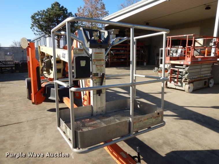 image for item DI8097 2014 JLG T500J  boom lift