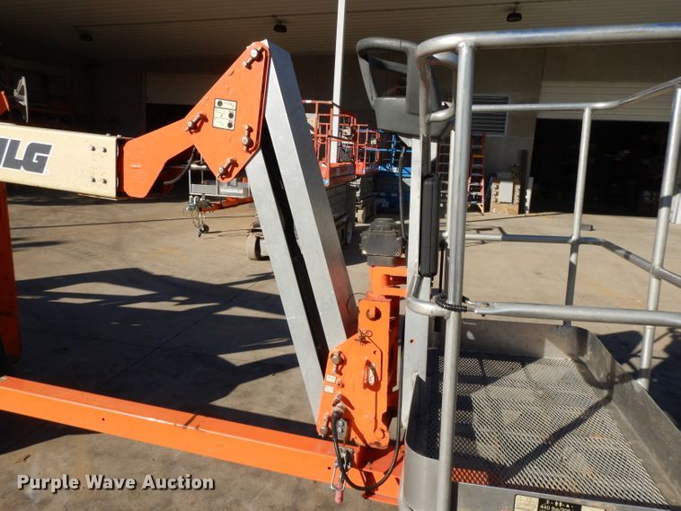 image for item DI8097 2014 JLG T500J  boom lift