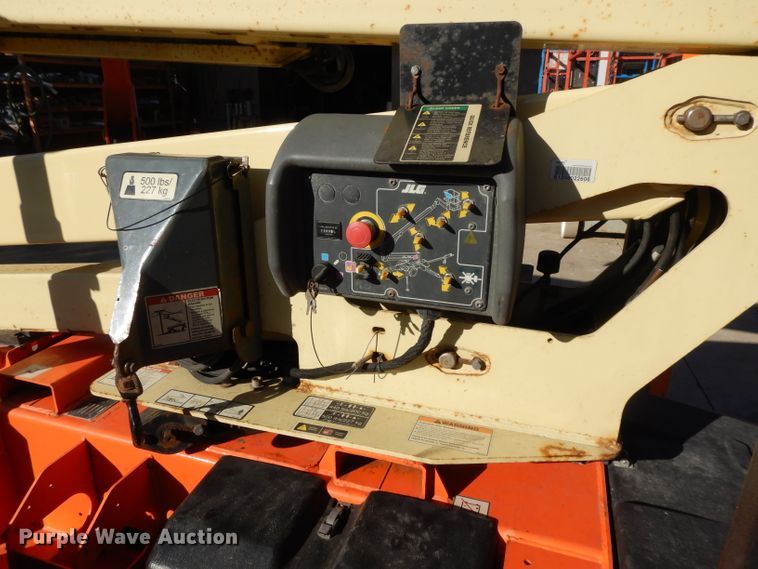 image for item DI8097 2014 JLG T500J  boom lift