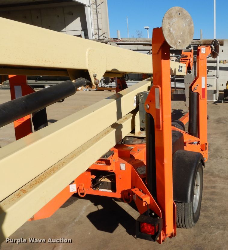 image for item DI8097 2014 JLG T500J  boom lift