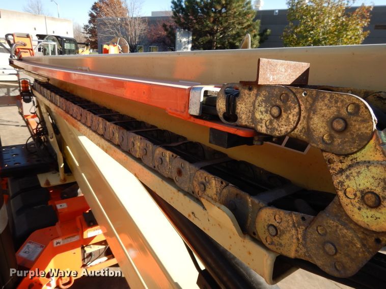 image for item DI8097 2014 JLG T500J  boom lift