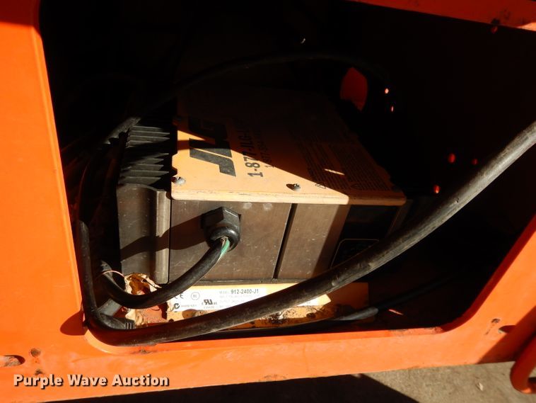 image for item DI8097 2014 JLG T500J  boom lift
