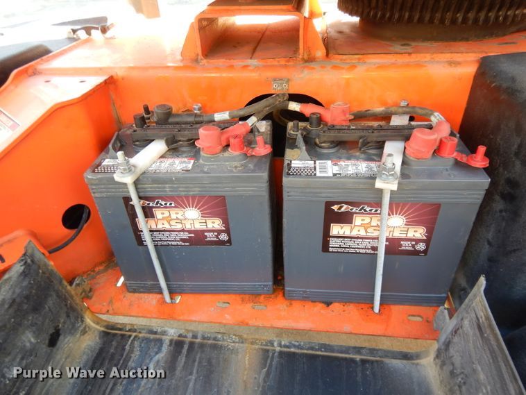 image for item DI8097 2014 JLG T500J  boom lift