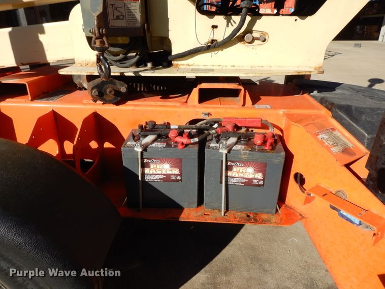 image for item DI8097 2014 JLG T500J  boom lift