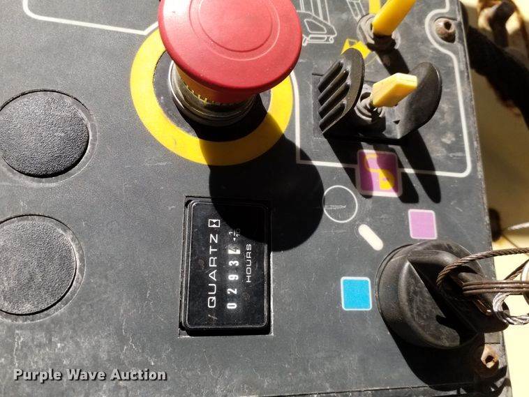 image for item DI8097 2014 JLG T500J  boom lift