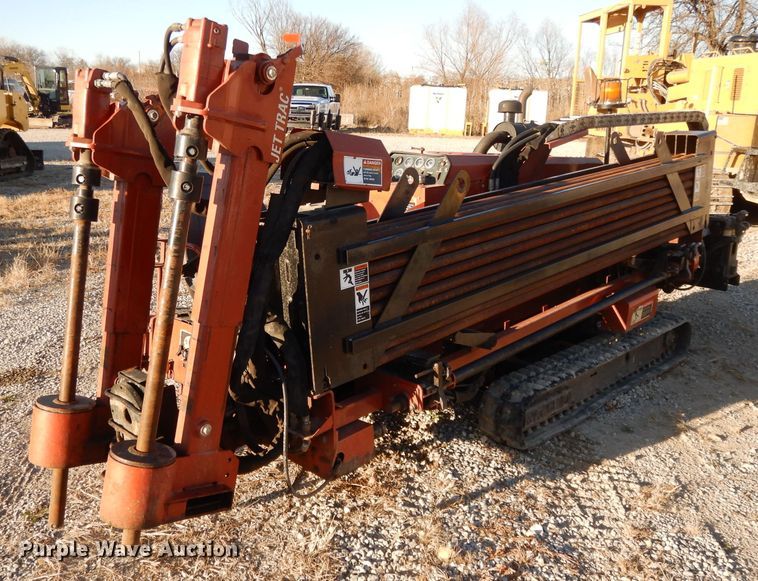 image for item DI8099 2000 Ditch Witch JT920L  directional boring unit