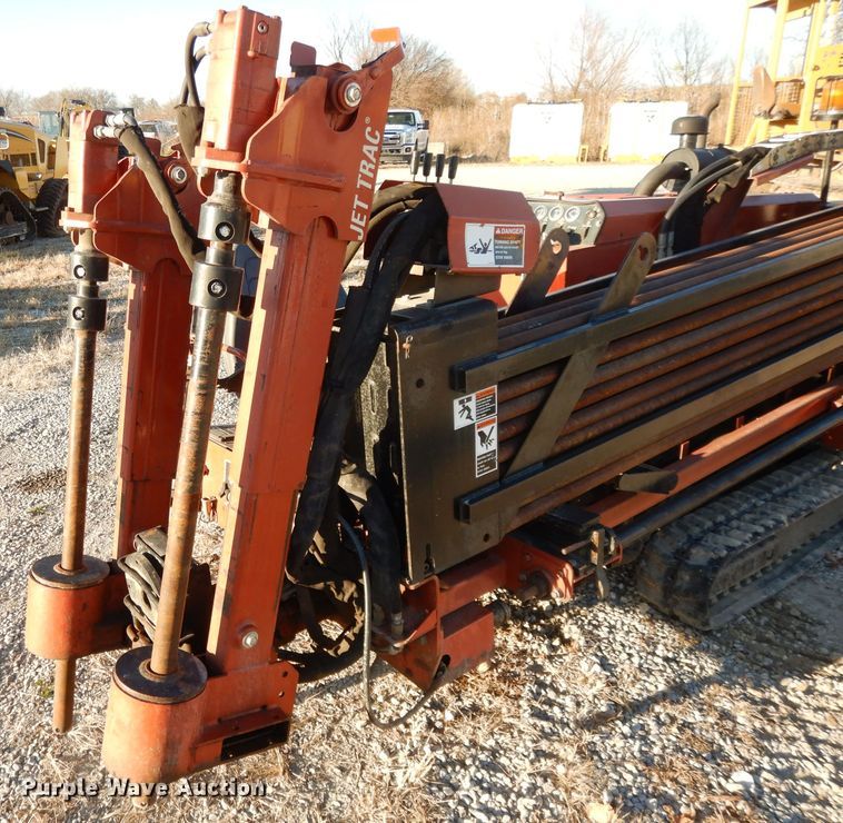image for item DI8099 2000 Ditch Witch JT920L  directional boring unit