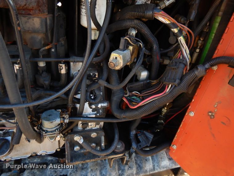 image for item DI8099 2000 Ditch Witch JT920L  directional boring unit