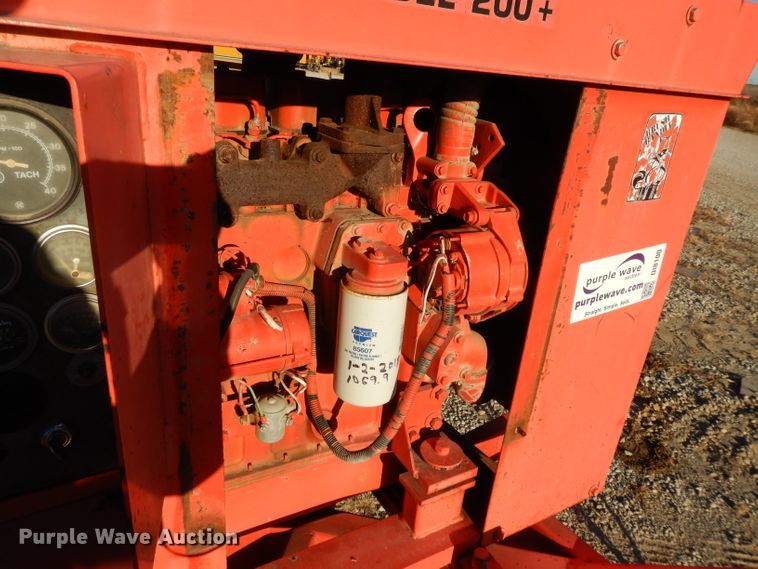 image for item DI8100 Brush Bandit 200+ wood chipper