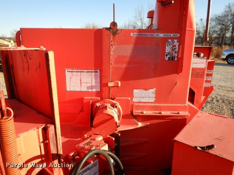 image for item DI8100 Brush Bandit 200+ wood chipper