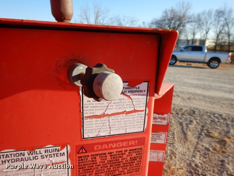 image for item DI8100 Brush Bandit 200+ wood chipper