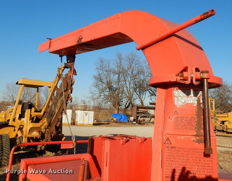 image for item DI8100 Brush Bandit 200+ wood chipper