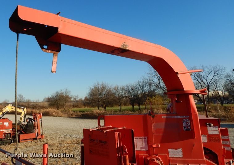 image for item DI8100 Brush Bandit 200+ wood chipper