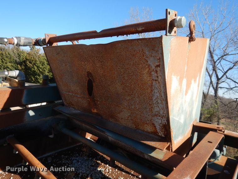 image for item DI8108 Double deck sand screw