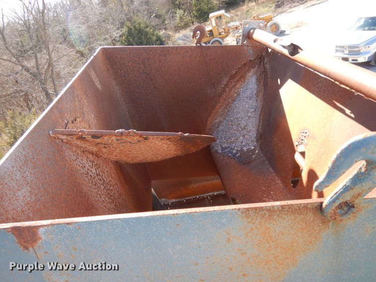 image for item DI8108 Double deck sand screw