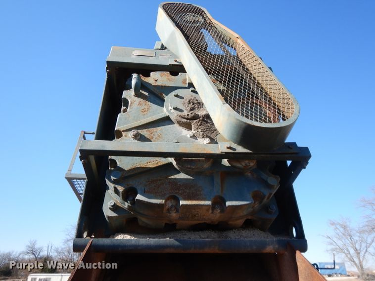 image for item DI8108 Double deck sand screw